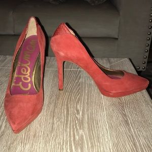 Sam Edelman red suede pumps size 8